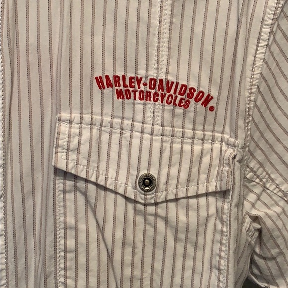 Harley Davidson Short Sleeve top - Picture 2 of 4